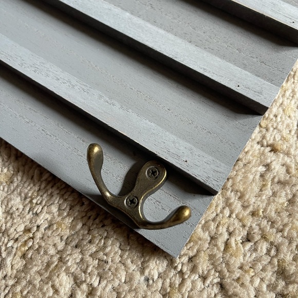 Letter board with hooks - Picture 4 of 9